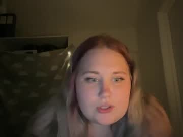 cam girl little_lilly073 image #3946247