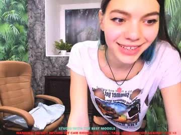 cam girl maura_shy image #580177