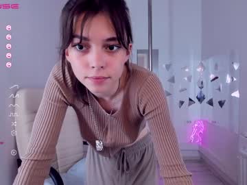 cam girl lily_ewing image #2741358