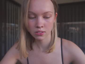 cam girl bibi_it_is image #3650484