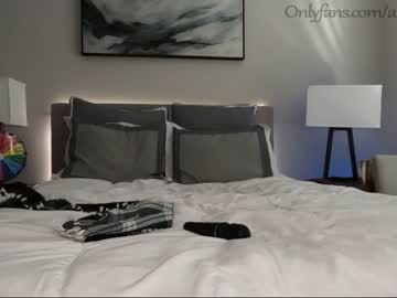 cam couple ari_lovexo image #1581219