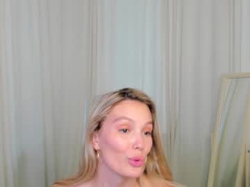 cam girl nicole_shy_ image #3930414