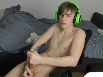 cam man aron_neall image #2160695