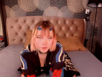 cam girl crystalreves image #488036