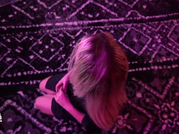 cam girl blazefyre image #125084