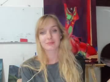 cam girl cutiepainter image #1556506