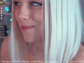 cam girl mia_milagros image #764496