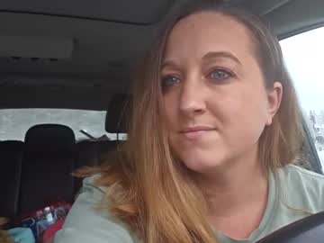 cam girl carmen_side image #4045031