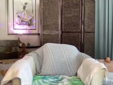 cam girl gl1tter_barbie image #1205434
