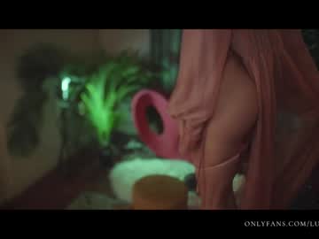 cam girl lucieoude_ image #3363230