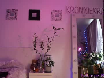 cam girl kronniekray image #1677766