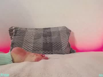 cam girl lottalikes image #387350