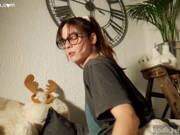 cam girl _meg image #3382978