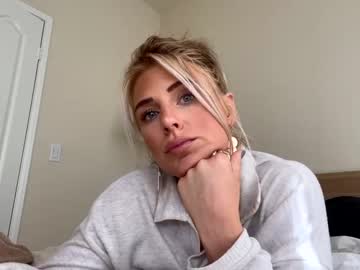 cam girl theselina_kyle image #331542
