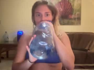 cam couple snowbunnyass image #3493074