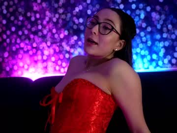 cam girl littlee33 image #3410602