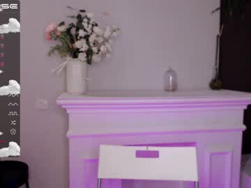 cam girl small_blondee image #2577722