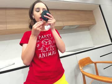 cam girl ehotlovea image #3684347
