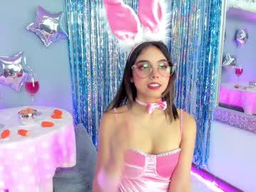 cam girl saschaholmen image #2713111