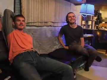 cam man hollandhousestudios image #1755560
