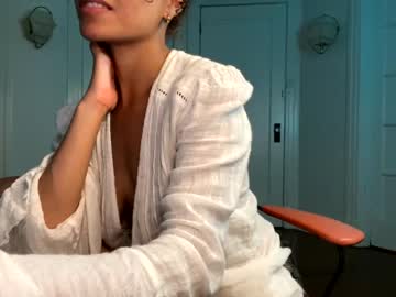 cam girl lady_episteme image #1741542