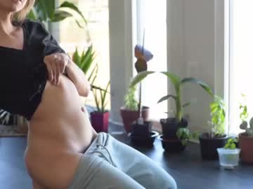cam girl lizmreow image #1732594