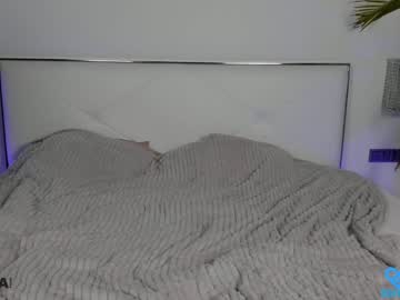cam girl lonelyflowerr image #3718483