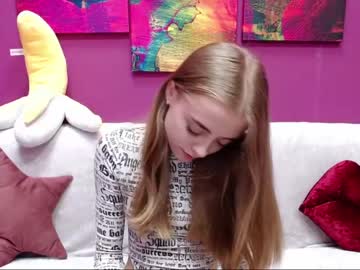 cam girl minihollyq image #564969
