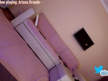 cam girl hollyextra image #2764257