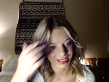 cam girl lily_marieee image #3750571