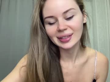 cam girl militonia image #2702057