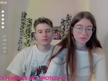 cam couple alicekaneky_xx image #2114945