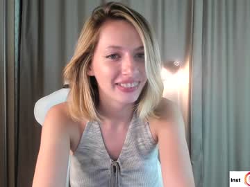 cam girl r00xvel image #2413931