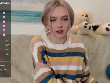 cam girl small_blondee image #1106265