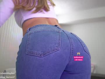 cam girl ashley_benson1 image #2559803