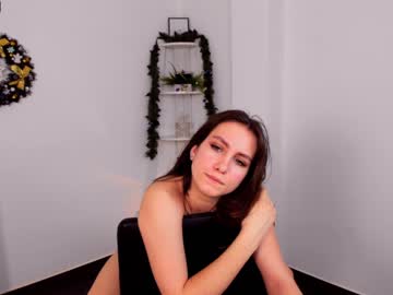 cam girl karaline_barns image #895586