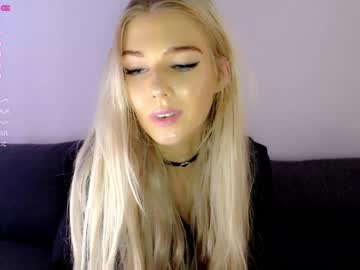 cam girl pervyblonde image #3351412