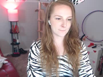 cam girl skyewatson image #2851481