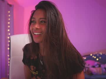 cam girl seranasenpai image #175364