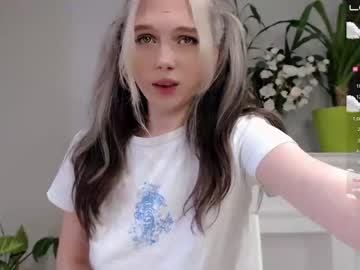 cam girl small_blondee image #2268997