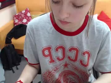 cam girl caramelelechka image #1975414
