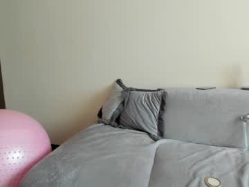 cam girl emilymilf__ image #3636753