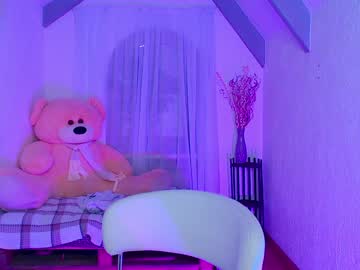 cam girl littlee_kit1y image #2675949