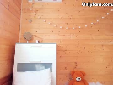cam girl evaava image #457518