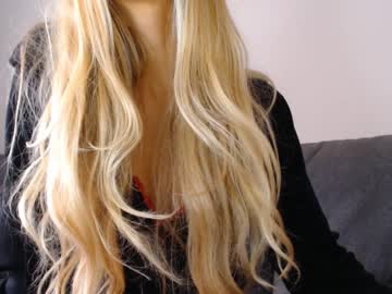 cam girl pervyblonde image #1233672