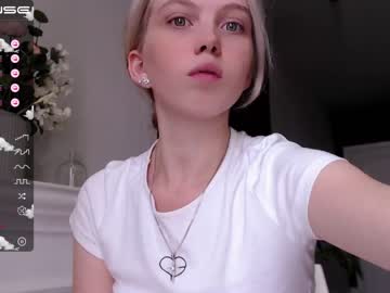 cam girl small_blondee image #2484073