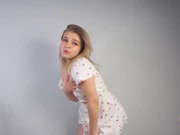 cam girl kendylkane image #3938767