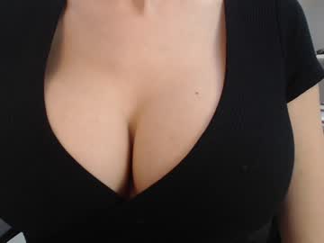 cam girl eat_mee_out image #2140236