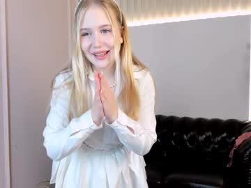 cam girl your_alien_bella image #3002788