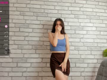 cam girl carolynjacquelins image #3147398